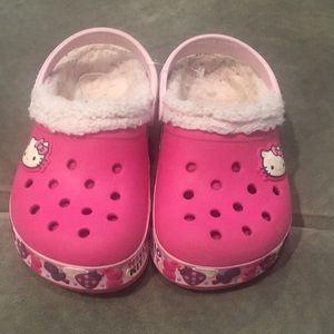 Hello Kitty Crocs